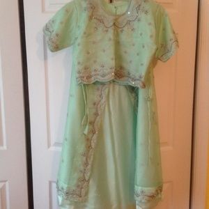 Authentic Indian top and skirt XS 6P